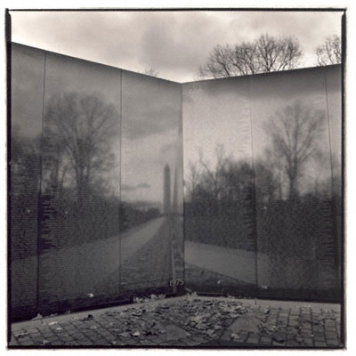 Vietnam Memorial, photo by Hiroshi Watanabe